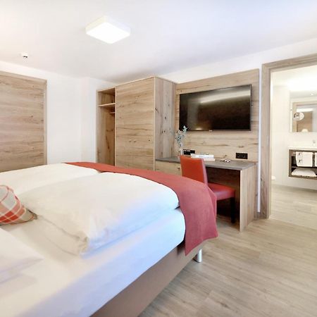 Hotel Alpina Superior Pettneu am Arlberg Eksteriør bilde