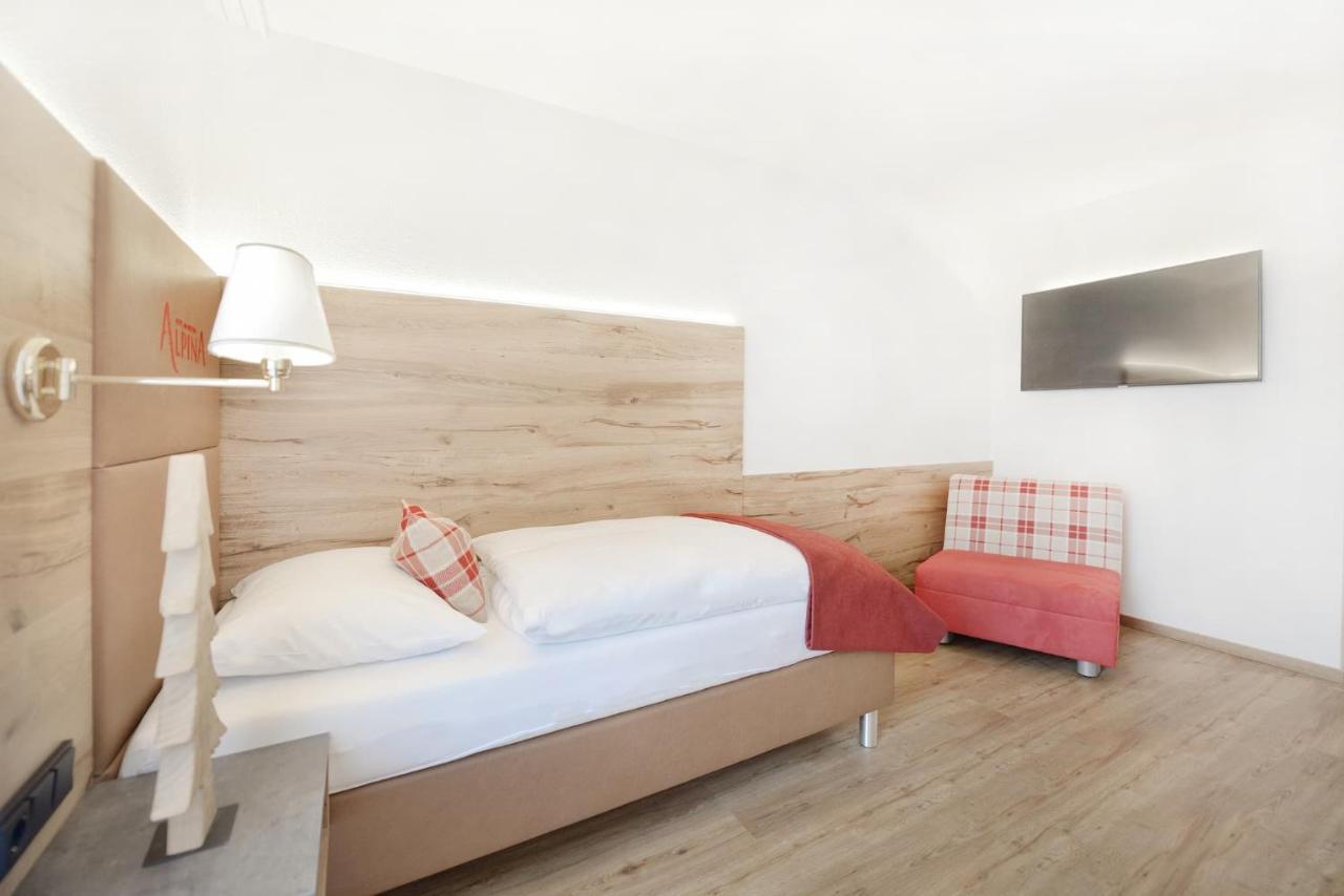 Hotel Alpina Superior Pettneu am Arlberg Eksteriør bilde