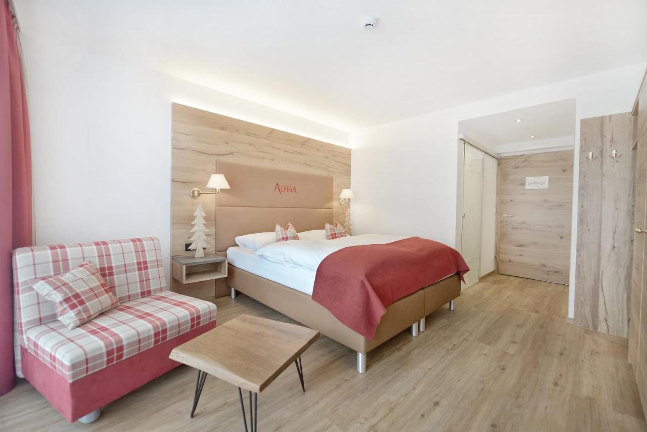 Hotel Alpina Superior Pettneu am Arlberg Eksteriør bilde